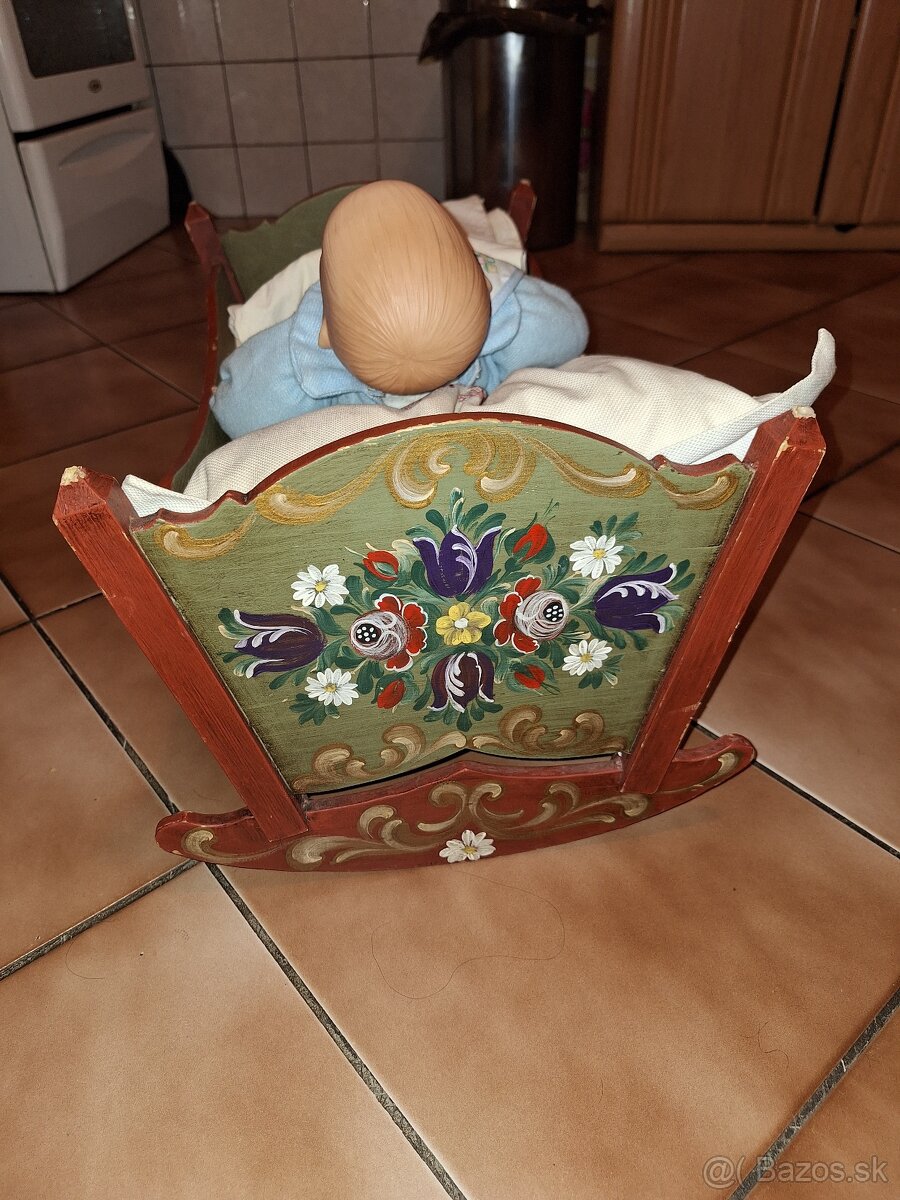 Stará maľovaná drevenná koliska - 6