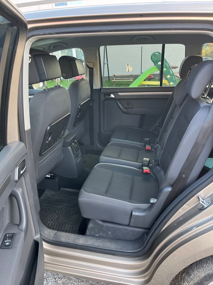 VW Touran 2.0 TDI 2013 103kw - 6