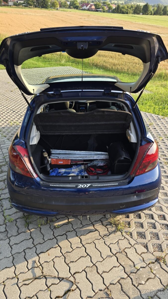 Predám Peugeot 207 1.4 VTI - 6
