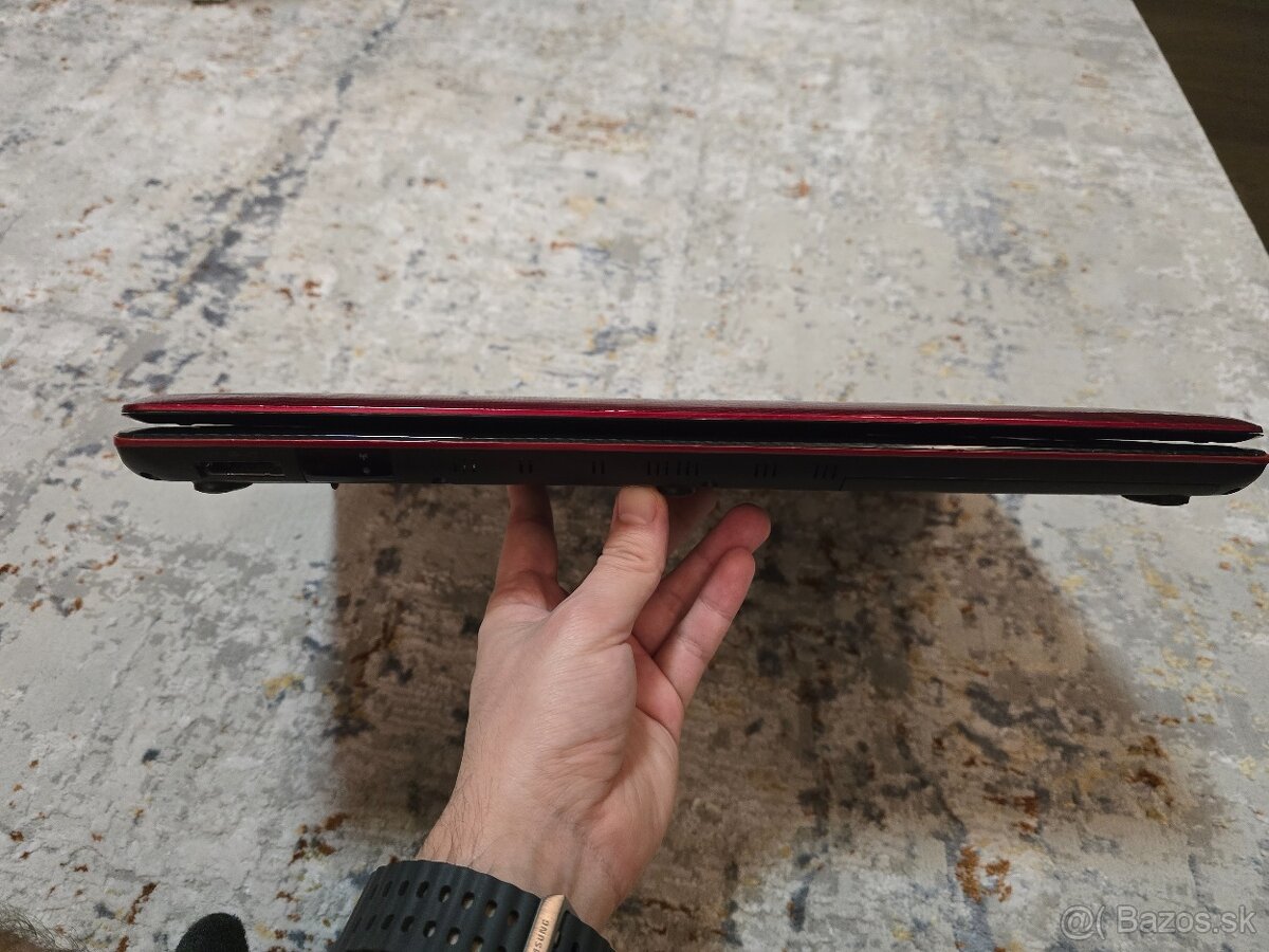 Toshiba Qosmio F750-12D - 6