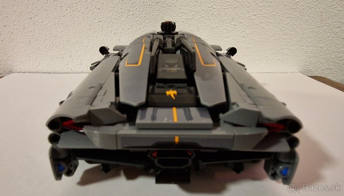 LEGO Technic 42173 Koenigsegg - Jesko Absolut - 6