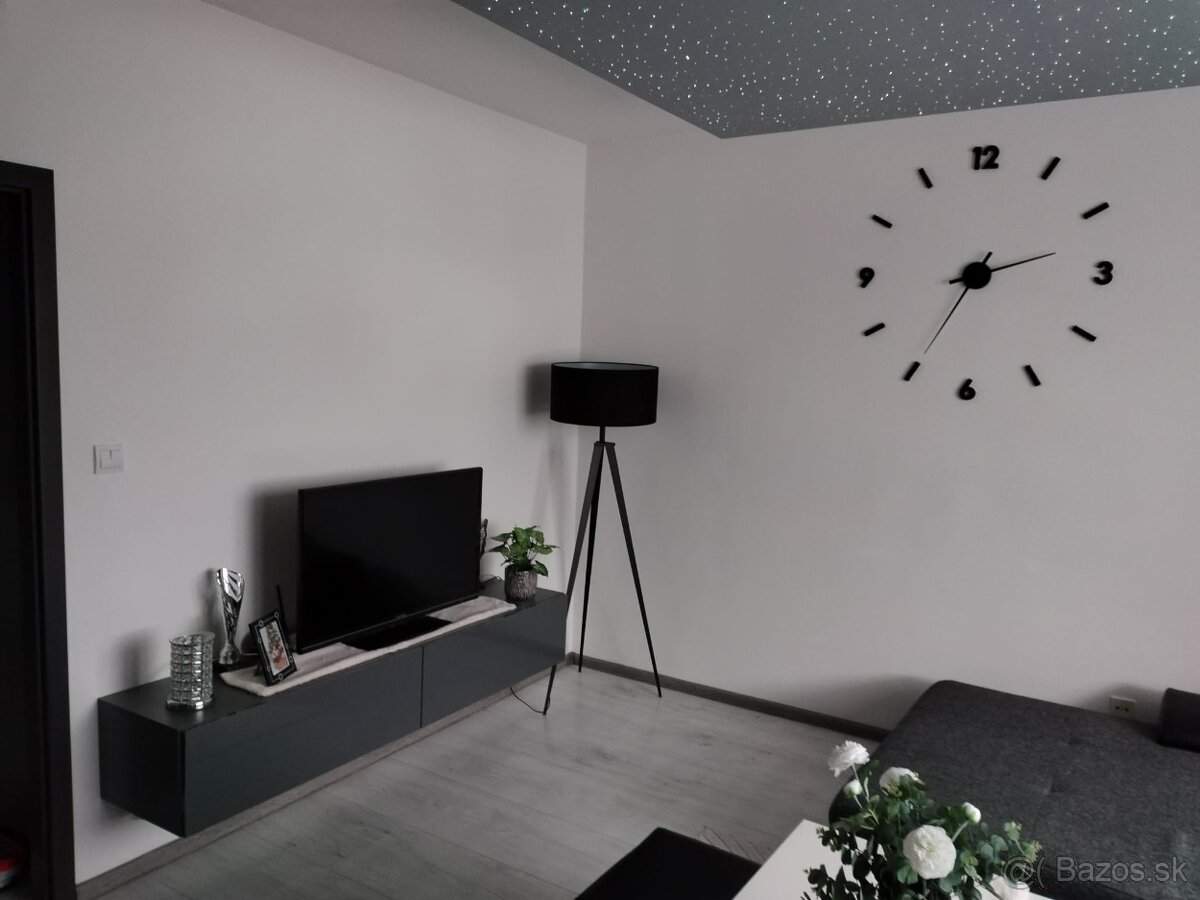 Predám 3 izbový byt - 6