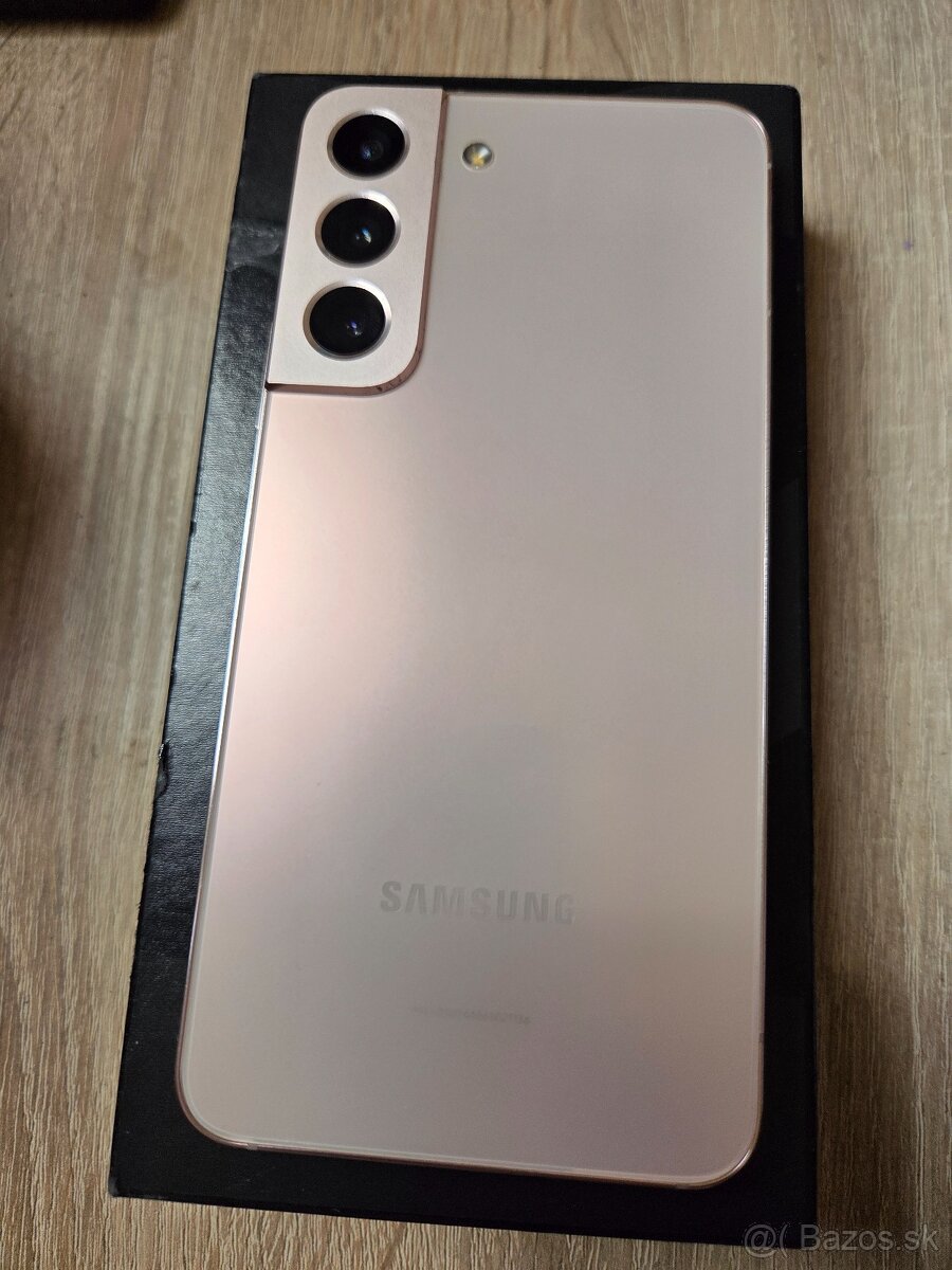 Samsung galaxy S22 - 6