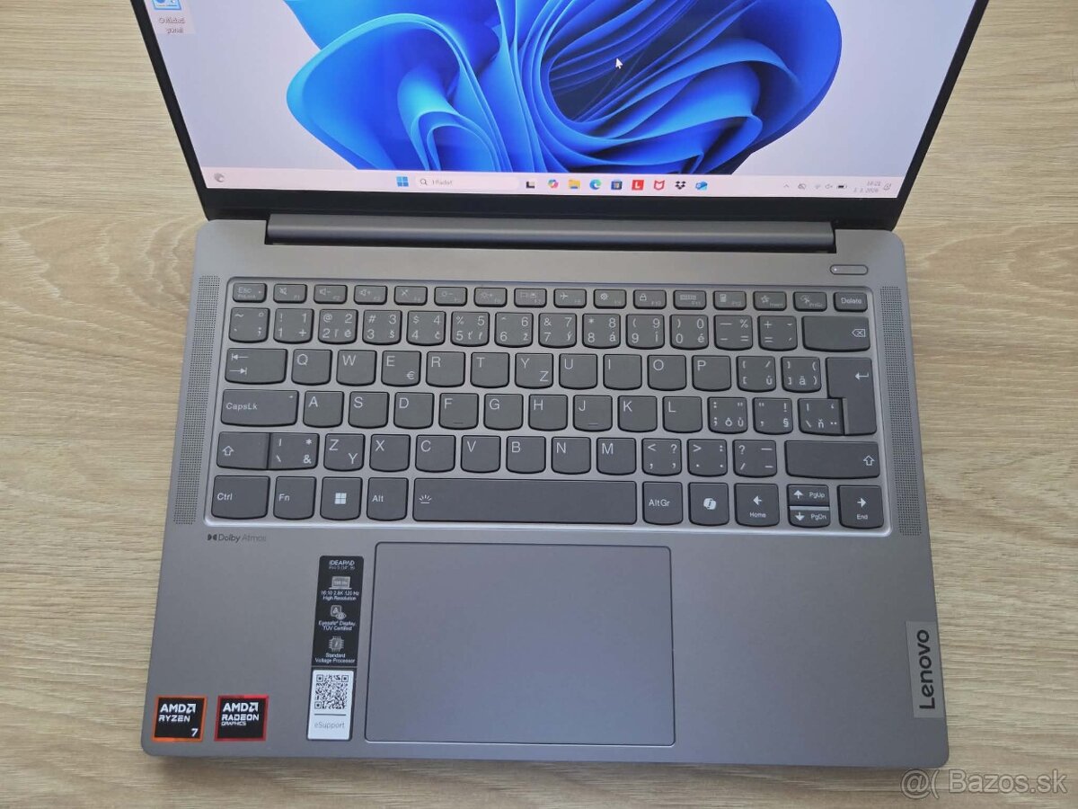Lenovo IdeaPad Pro 5 14" OLED R7 8845HS;32GB/1TB;zaruka - 6