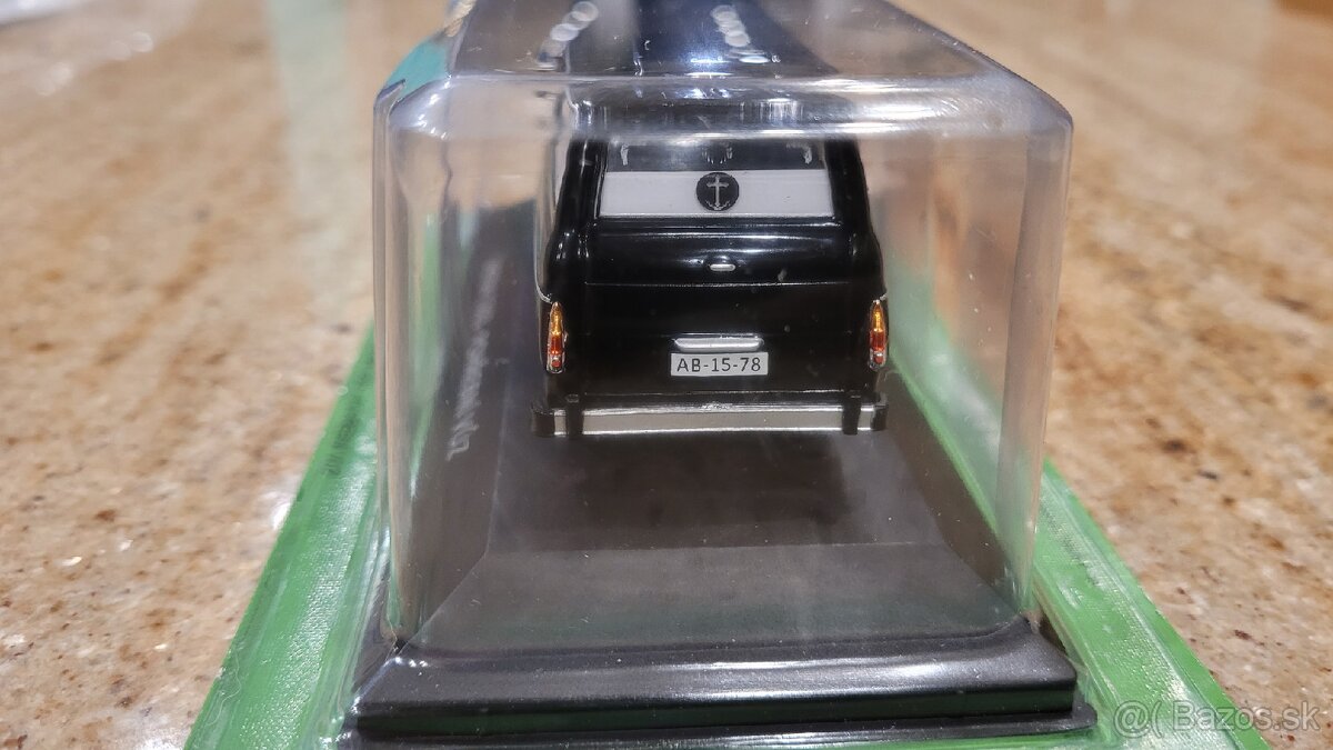 Skoda 1203 pohrebny voz - 6