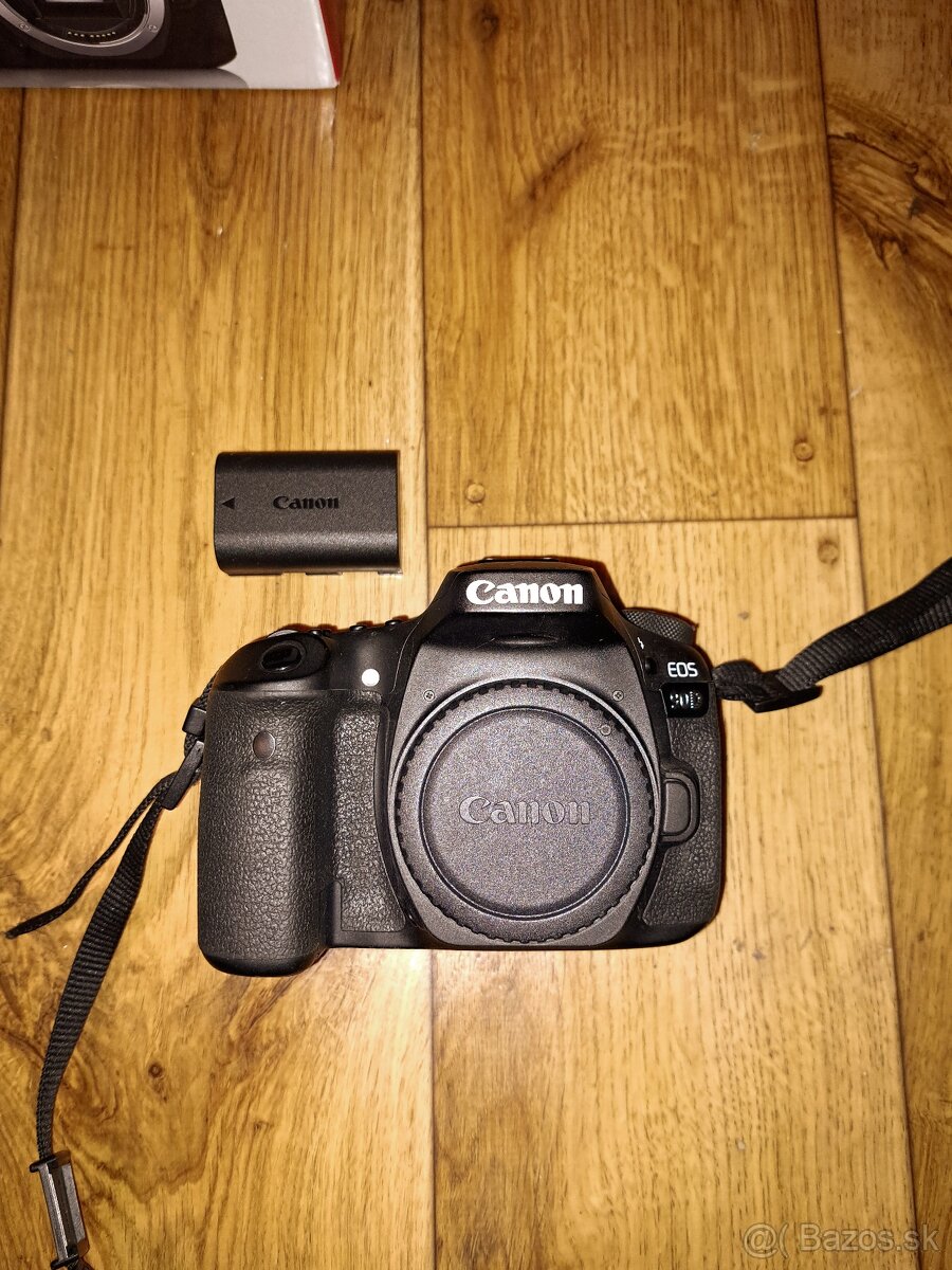 Canon EOS 90D - 6