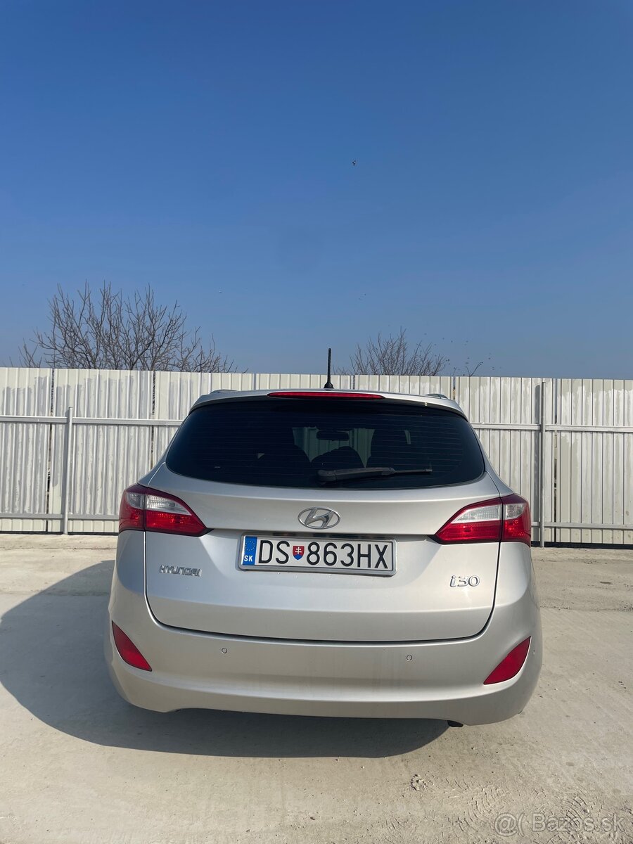 Hyundai i30 1.6 CRDi | 2013 - 6