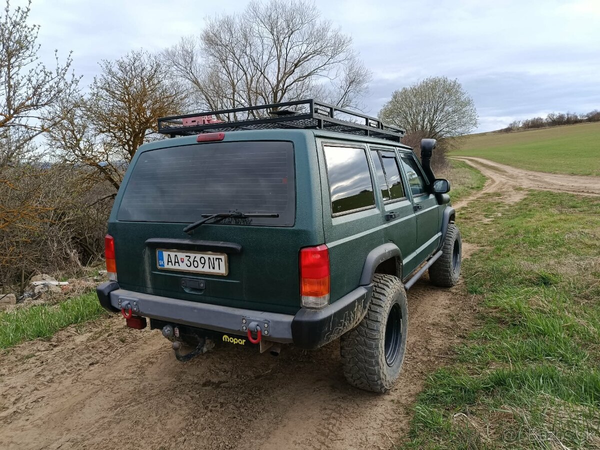 JEEP CHEROKEE XJ 2,5 tdi - 6