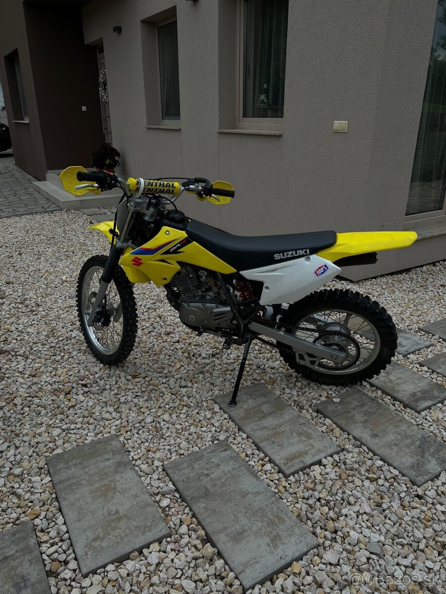 Suzuki DR-Z 125L - 6