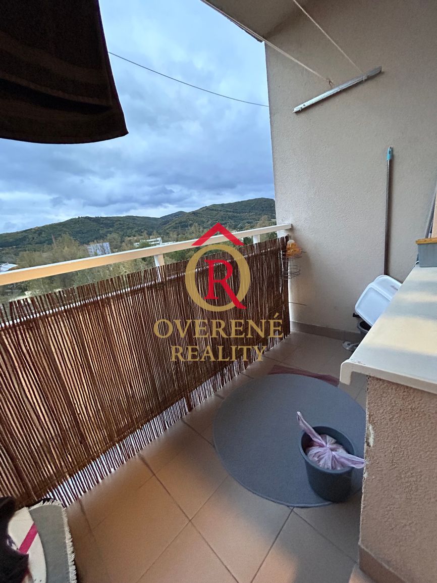 EXKLUZÍVNE NA PRENÁJOM-Slnečný 2-izbový byt s balkónom, 50m2 - 6