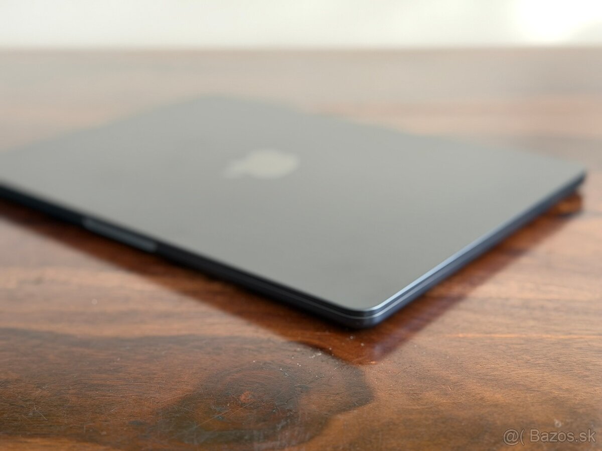 MacBook Air 13″ M2 – 16 GB RAM / 256 GB SSD, modrý - 6