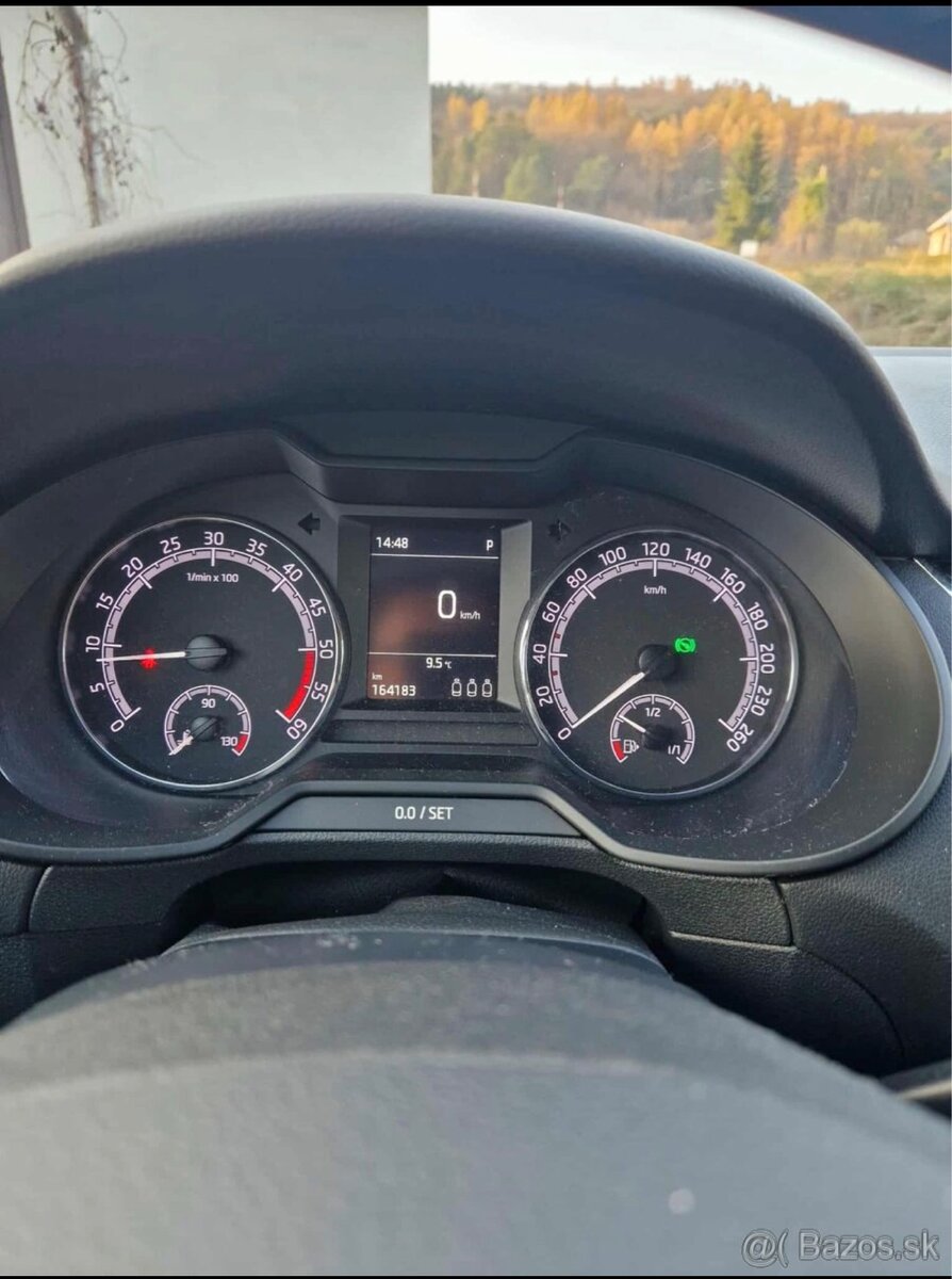 Škoda Octavia Combi 1,6 TDI 115k Ambition DSG - 6