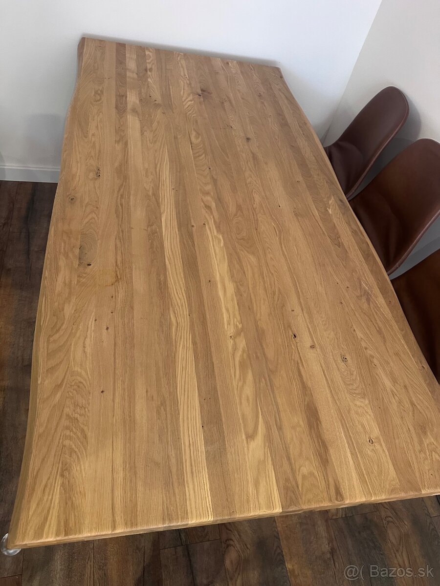 Masívny drevený stôl - 6