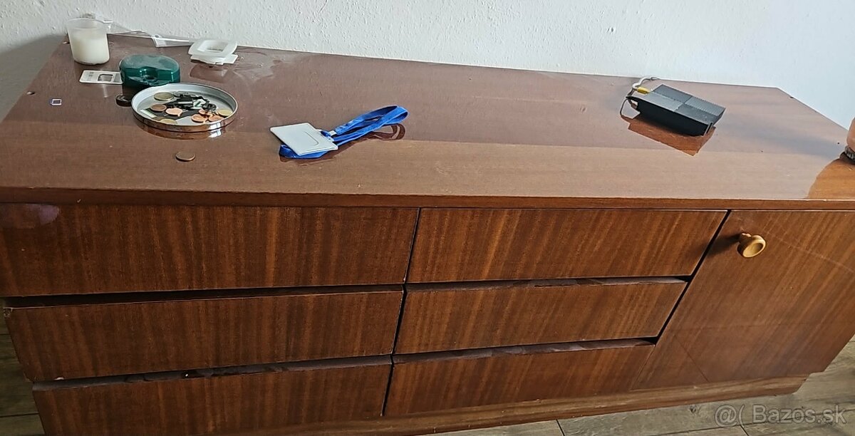 Starý nábytok - 6