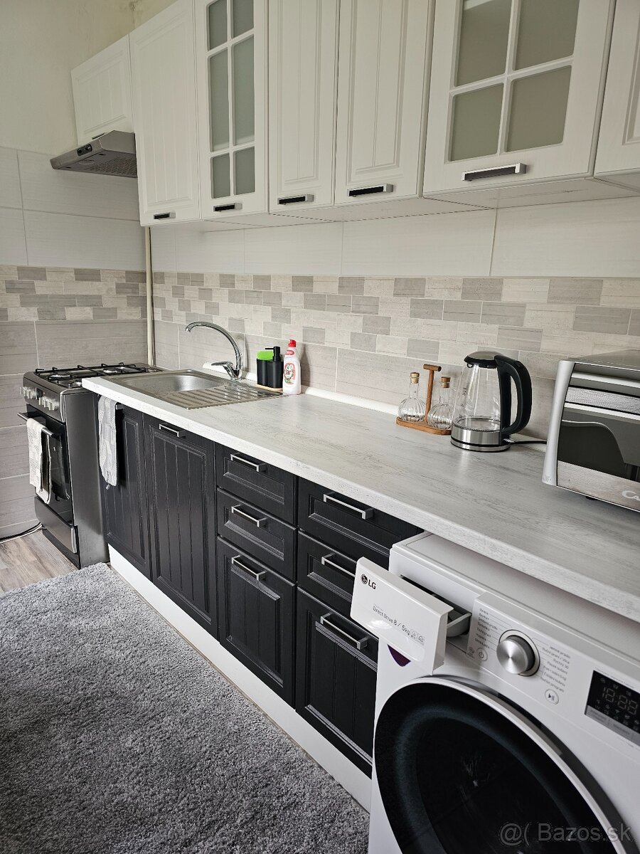 2-izbový byt s balkónom – centrum Brezna - 6