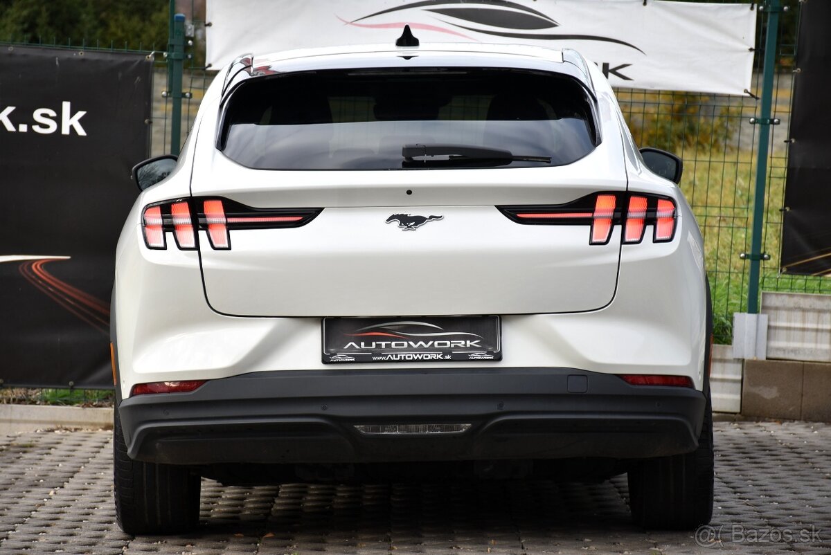 Ford Mustang Mach-E 75,7 kWh 2023 ZÁRUKA - SOH_96,4% _DPH - 6