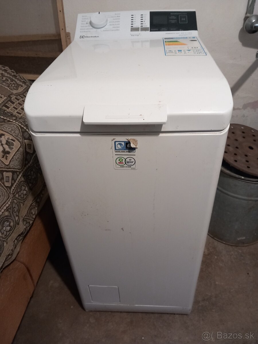 AUTOMATICKA PRACKA ELEKTROLUX-NAKLADANIE Z HORA. - 6