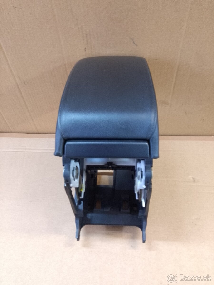 kožená lakťová opierka Octavia 3 - 6