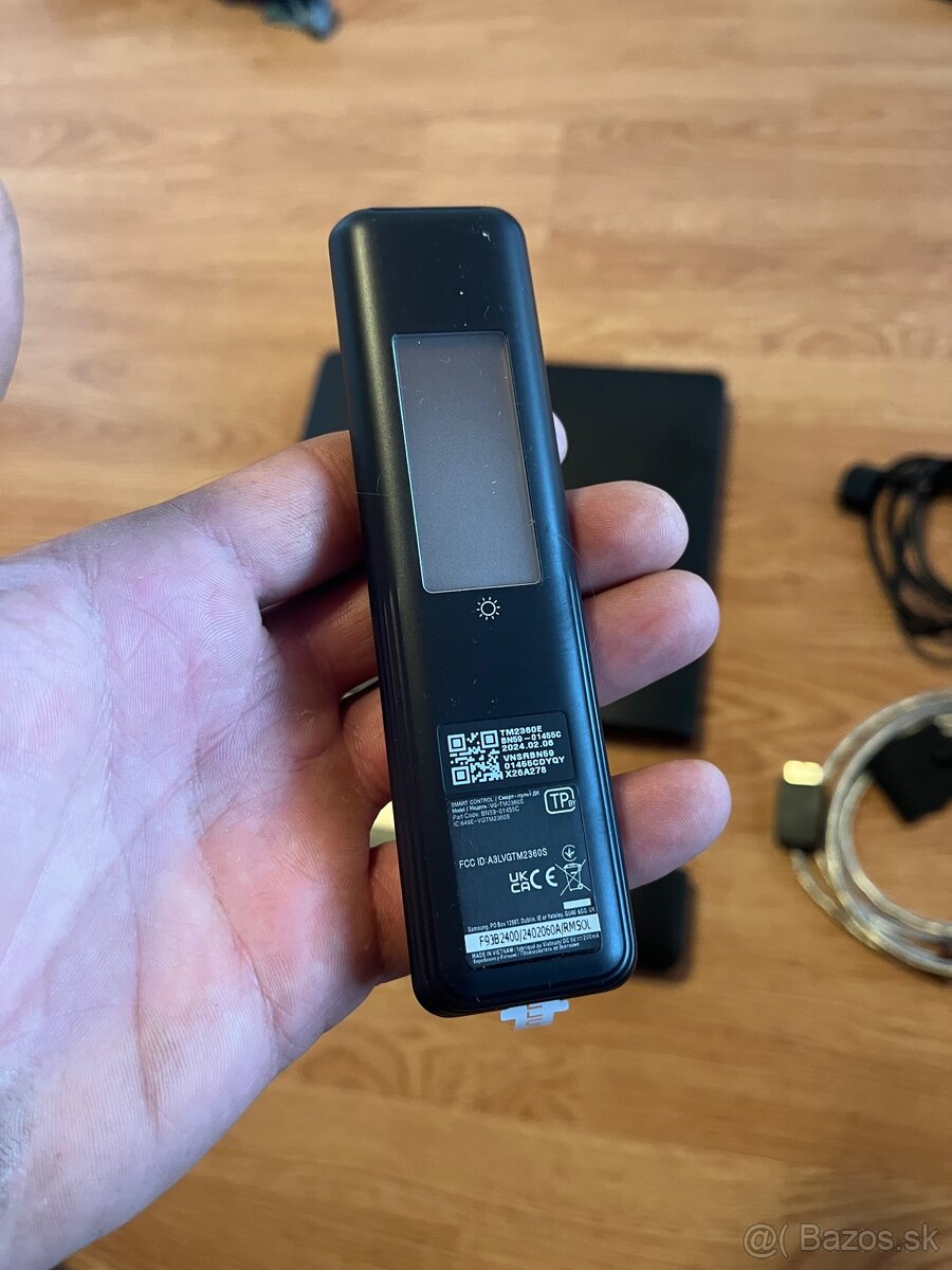 Samsung One Connect Box - 6