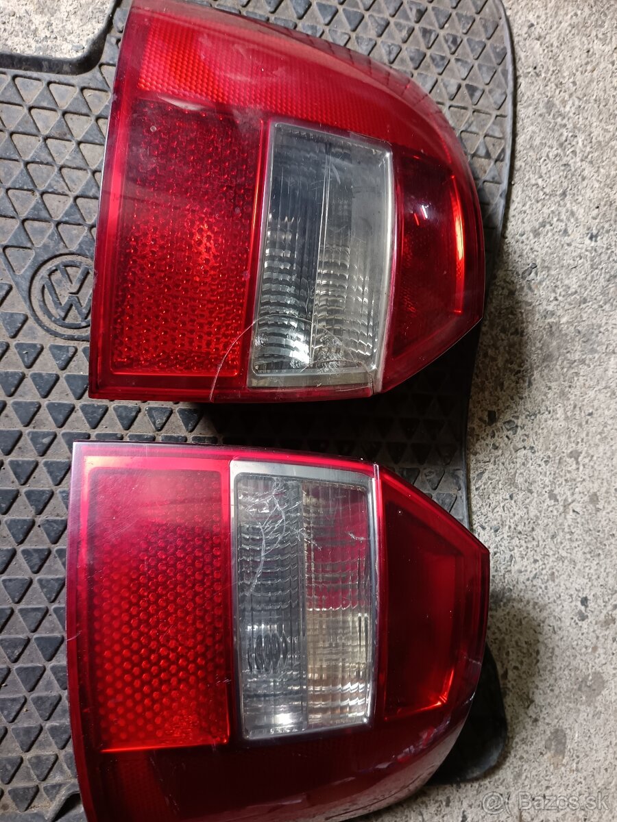 Audi A4 B6 predné+zadné svetlá - 6
