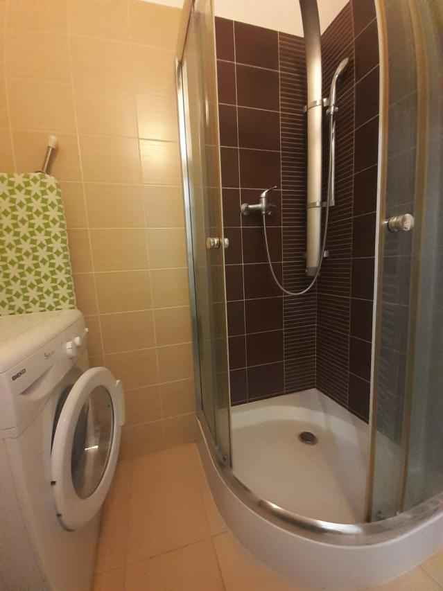 Prenájom 1 - izbový byt blízke centrum - 6