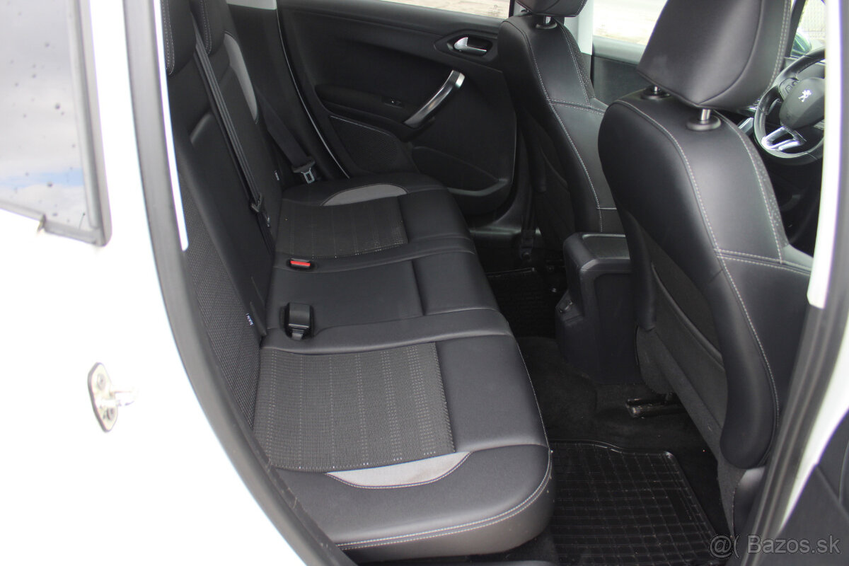 Peugeot 2008 1.6 e-HDi 115k Allure - 6