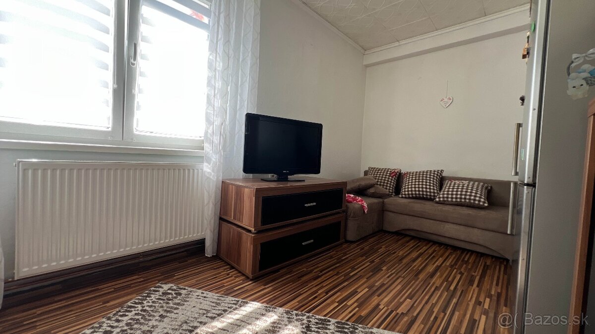 3i byt – Pribylina – po rekonštrukcii – balkón + dvor - 6