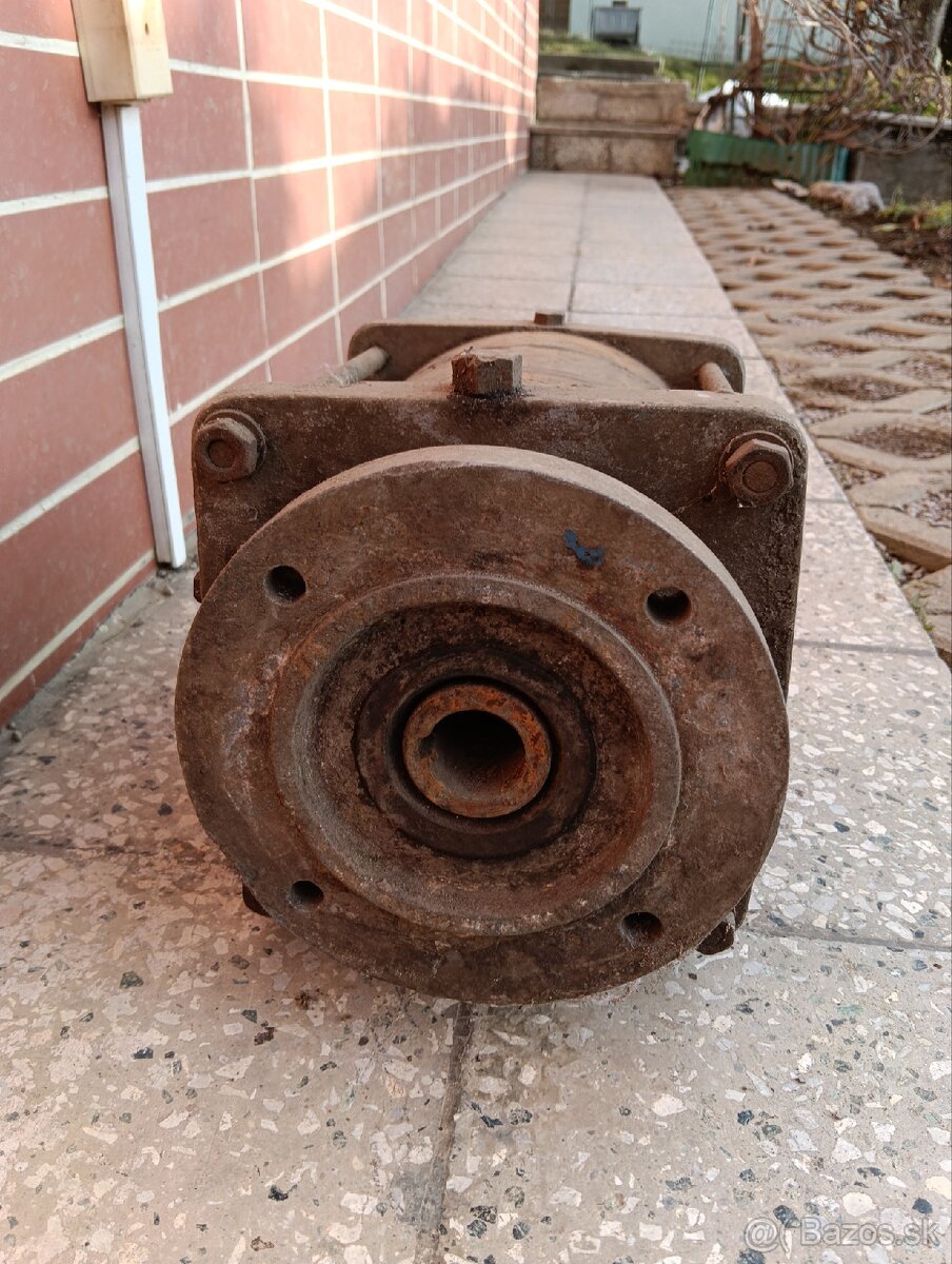 Elektromotor s prevodovkami - 6