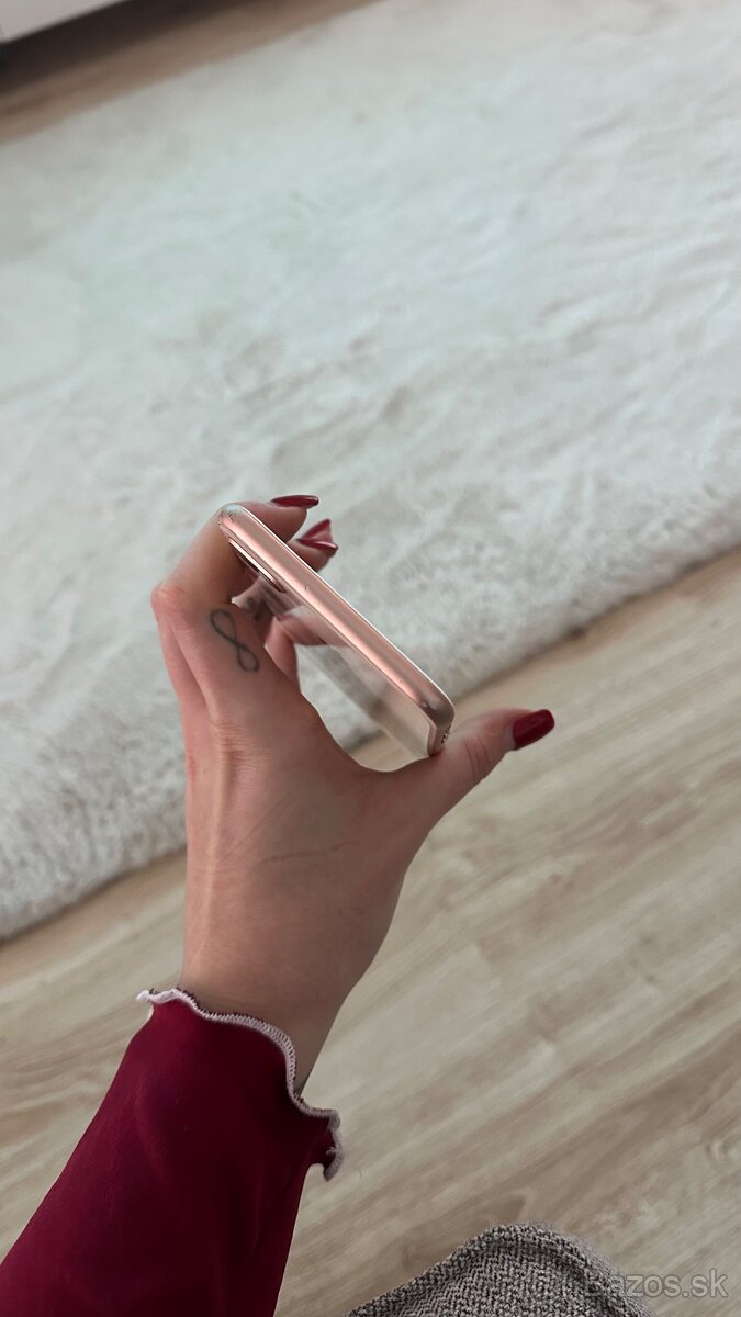 Iphon 8plus. 128gb - 6