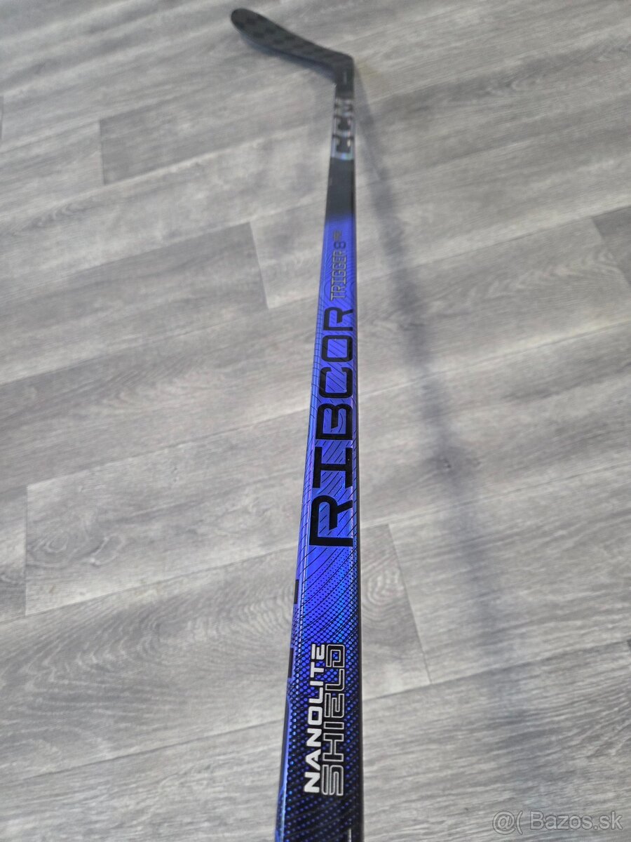 Nová hokejka CCM Ribcor8 Pro junior - 6