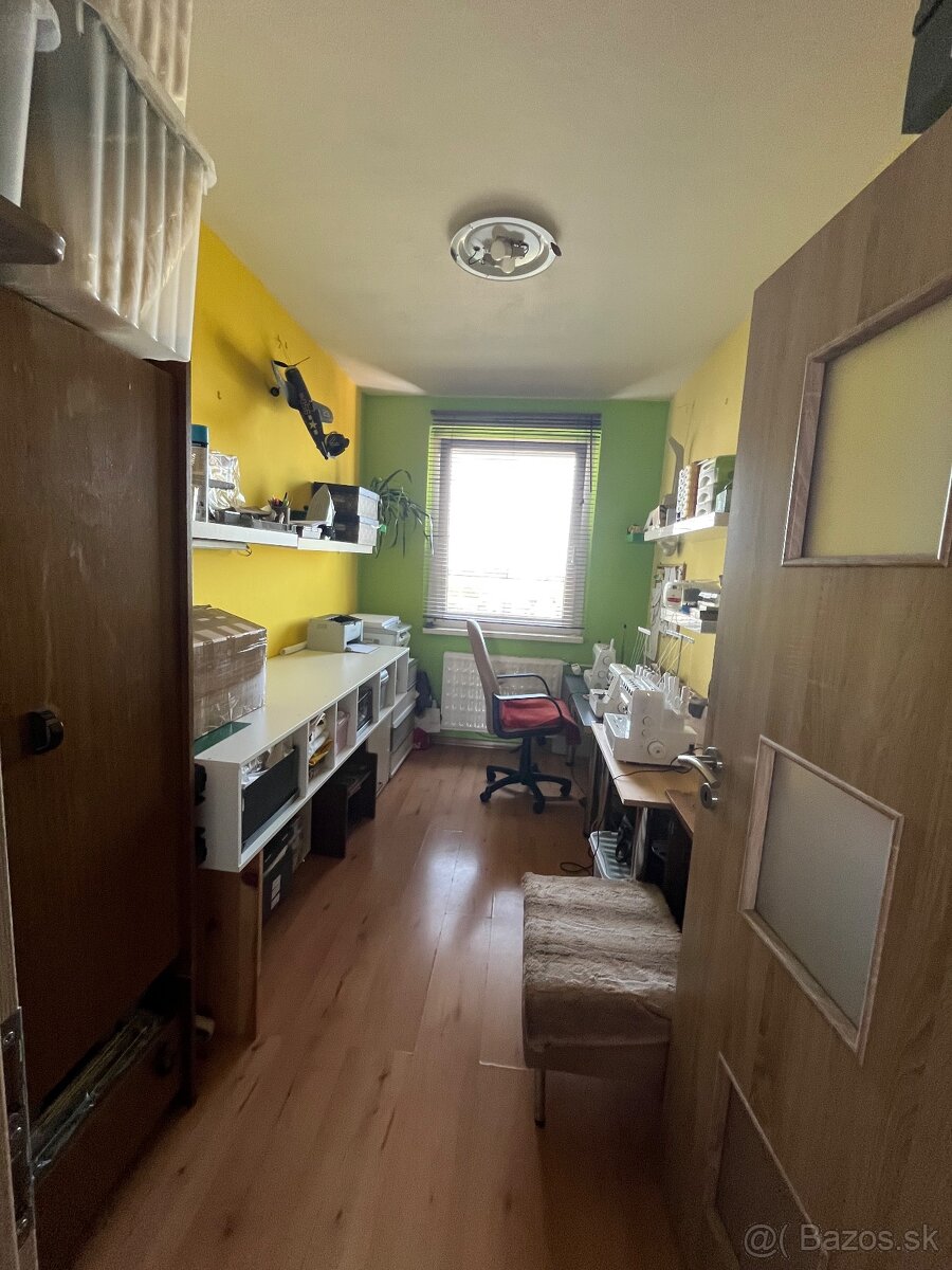 V Štúrove na predaj 4.izbový byt - 6