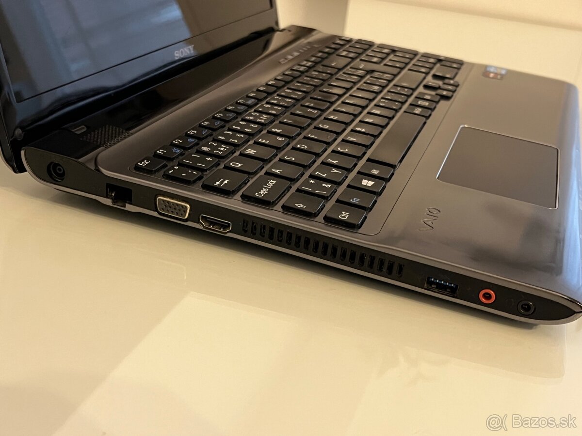 Sony Vaio 15” - 6