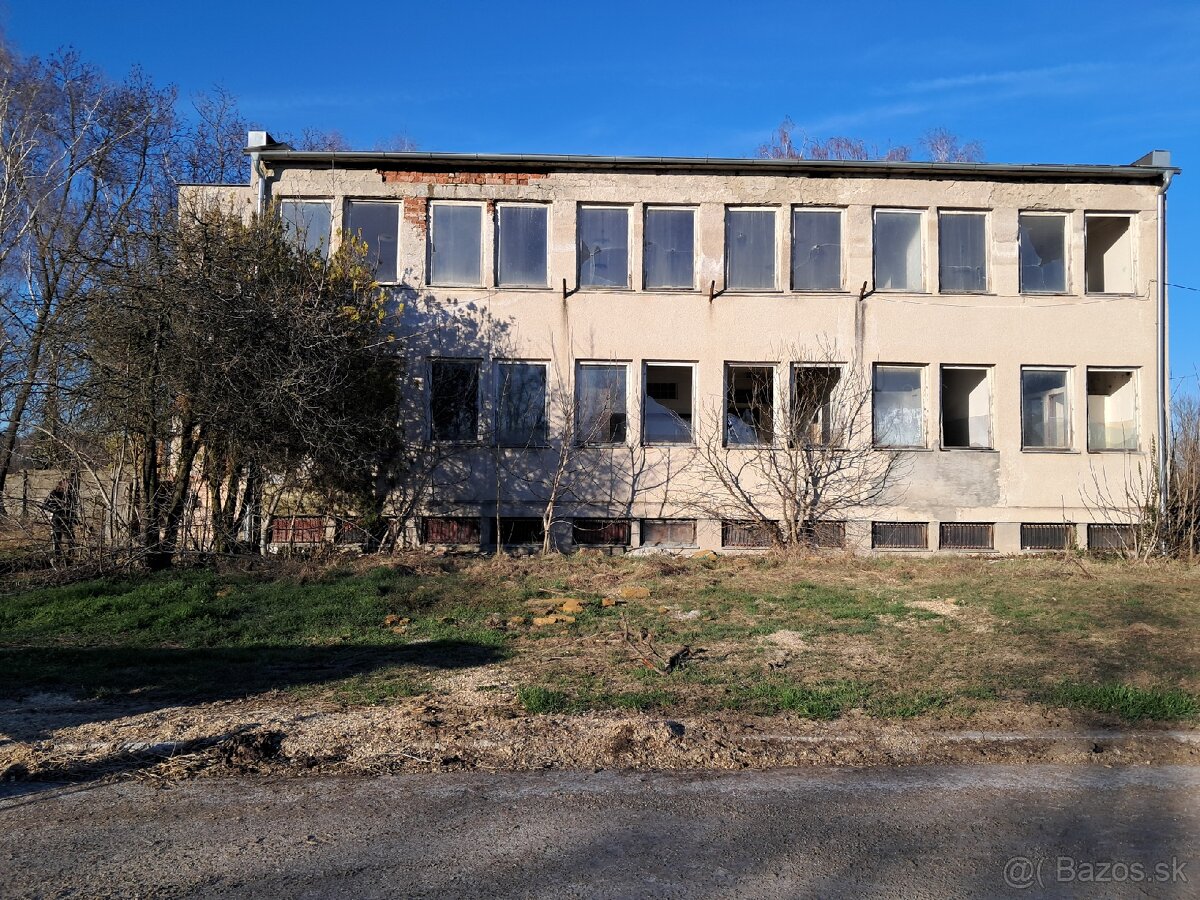 Administratívna budova - 6