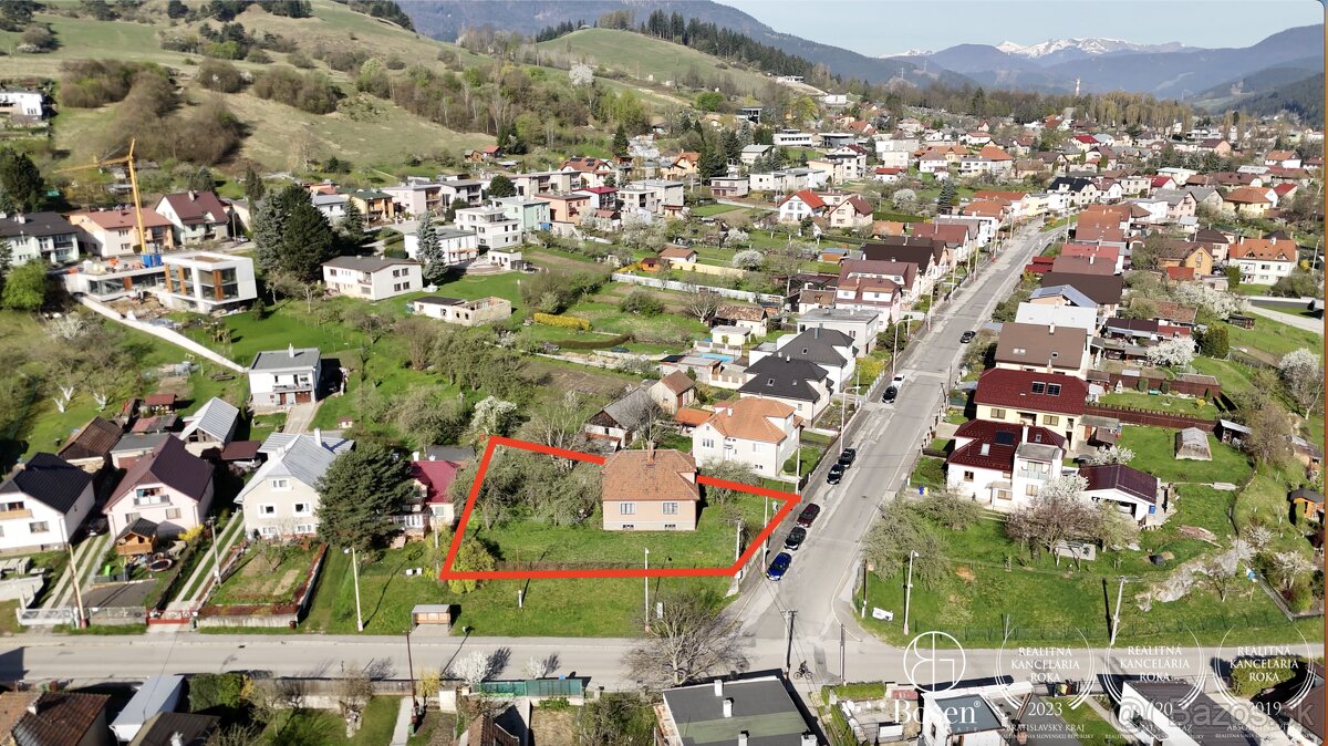 BOSEN I Pozemok so starým domom s krásnym výhľadom, Ružomber - 6