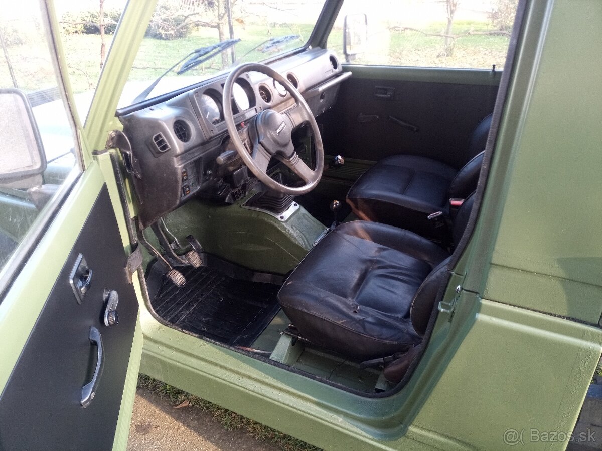 Suzuki Samurai Pickup 1.0 - 6
