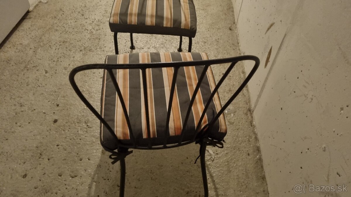 Predám 2 záhradné stoličky - 6