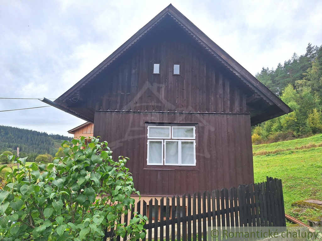 Zachovalá drevenica na čarovnom mieste s dych berúcimi vý - 6