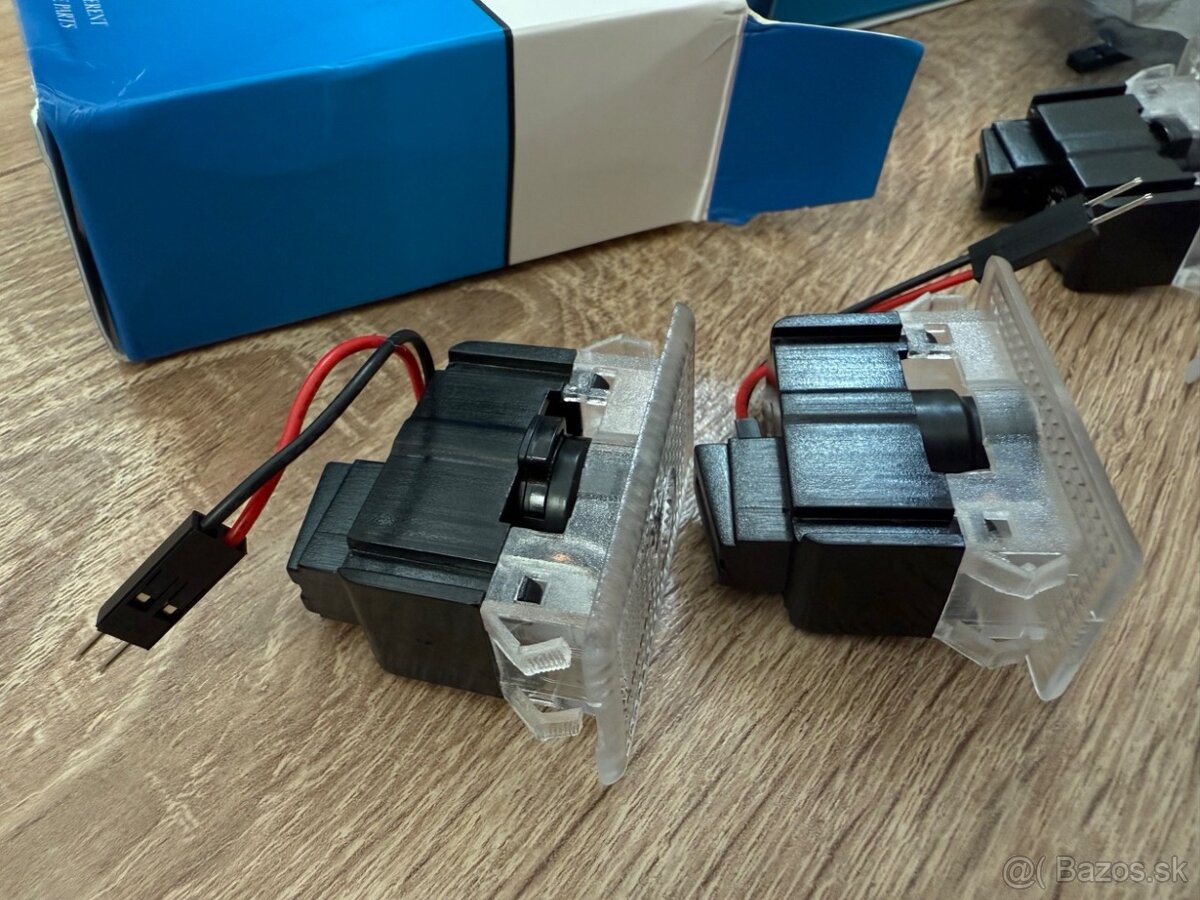 LED Logo Projektor pre Tesla model 3 - 6