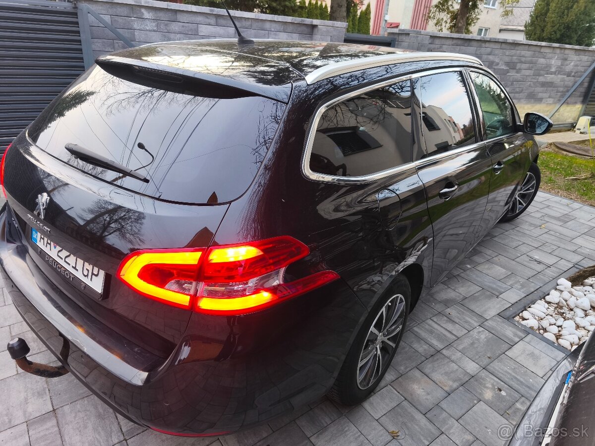Peugeot 308SW - 6