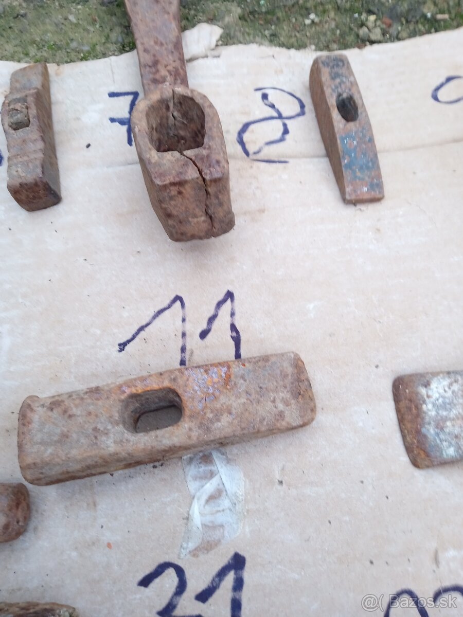 Staré náradie kladivá - 6