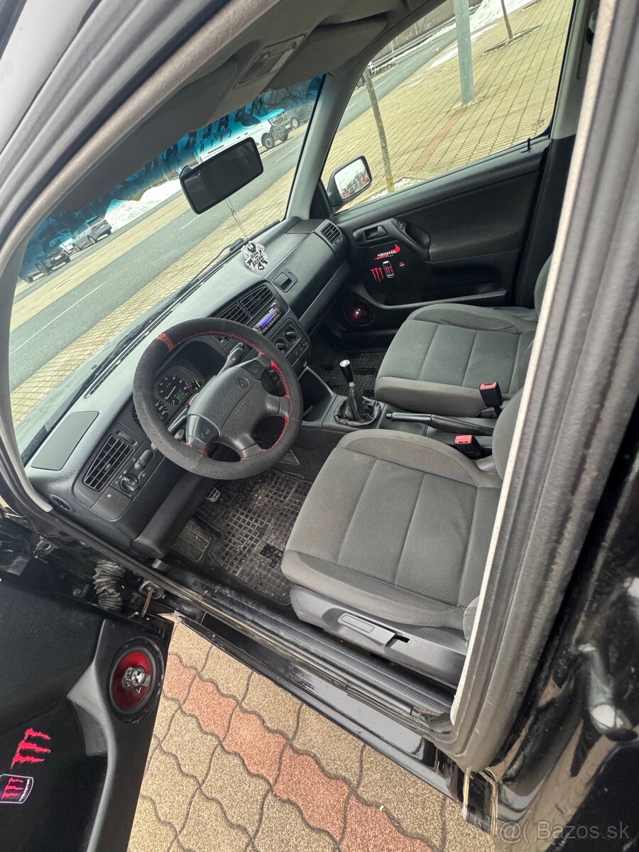 Volkswagen golf 3 74kW. - 6