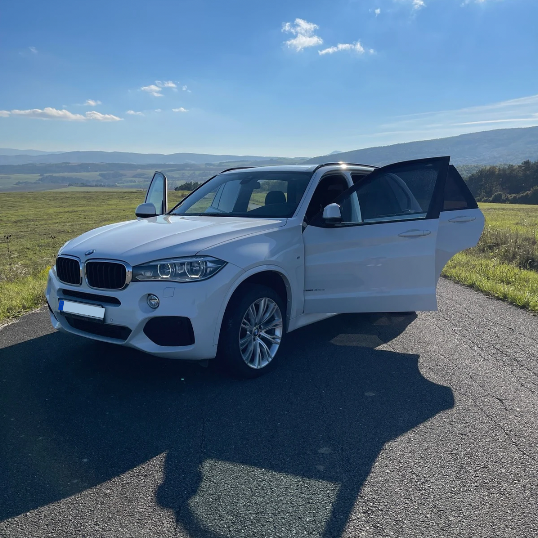 BMW X5 xDrive30d F15 A/T - 6