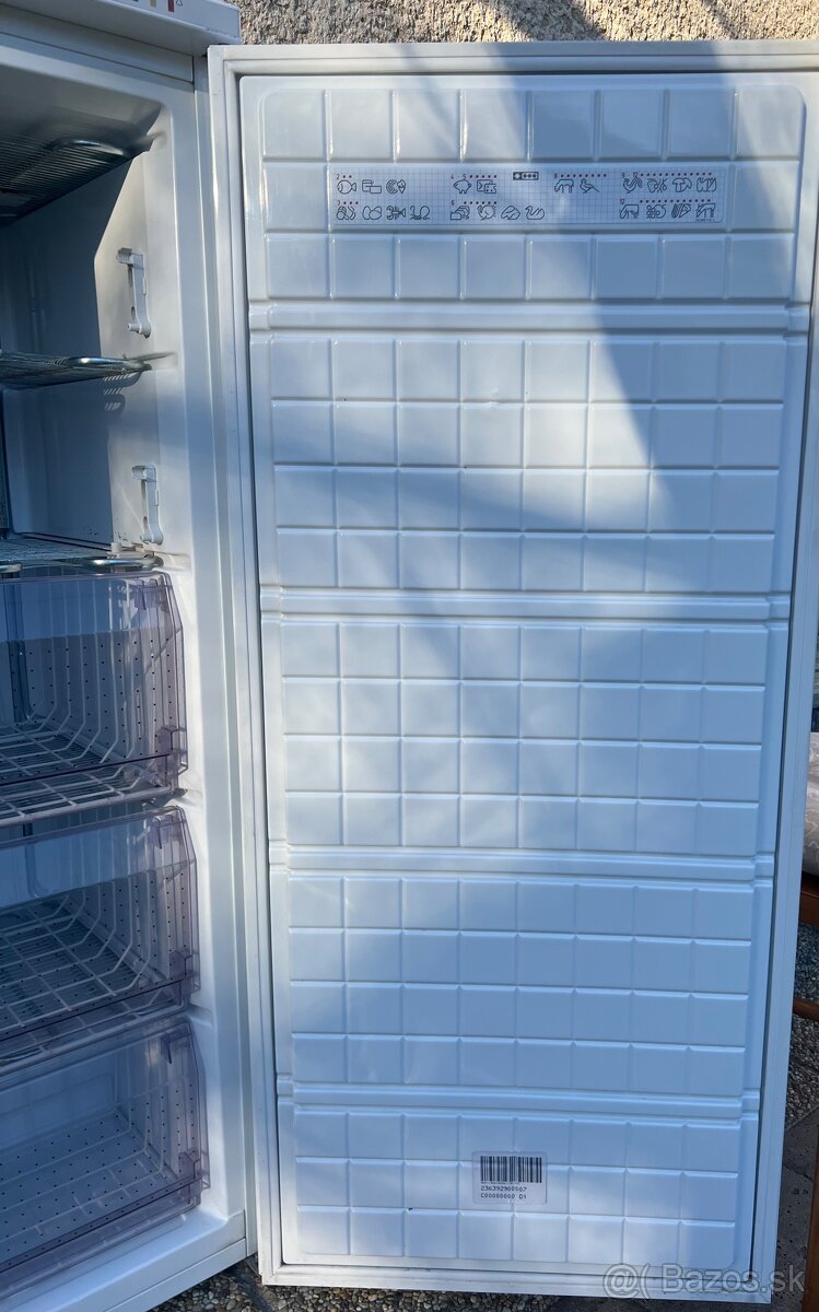 Mraznička ZANUSSI - 6