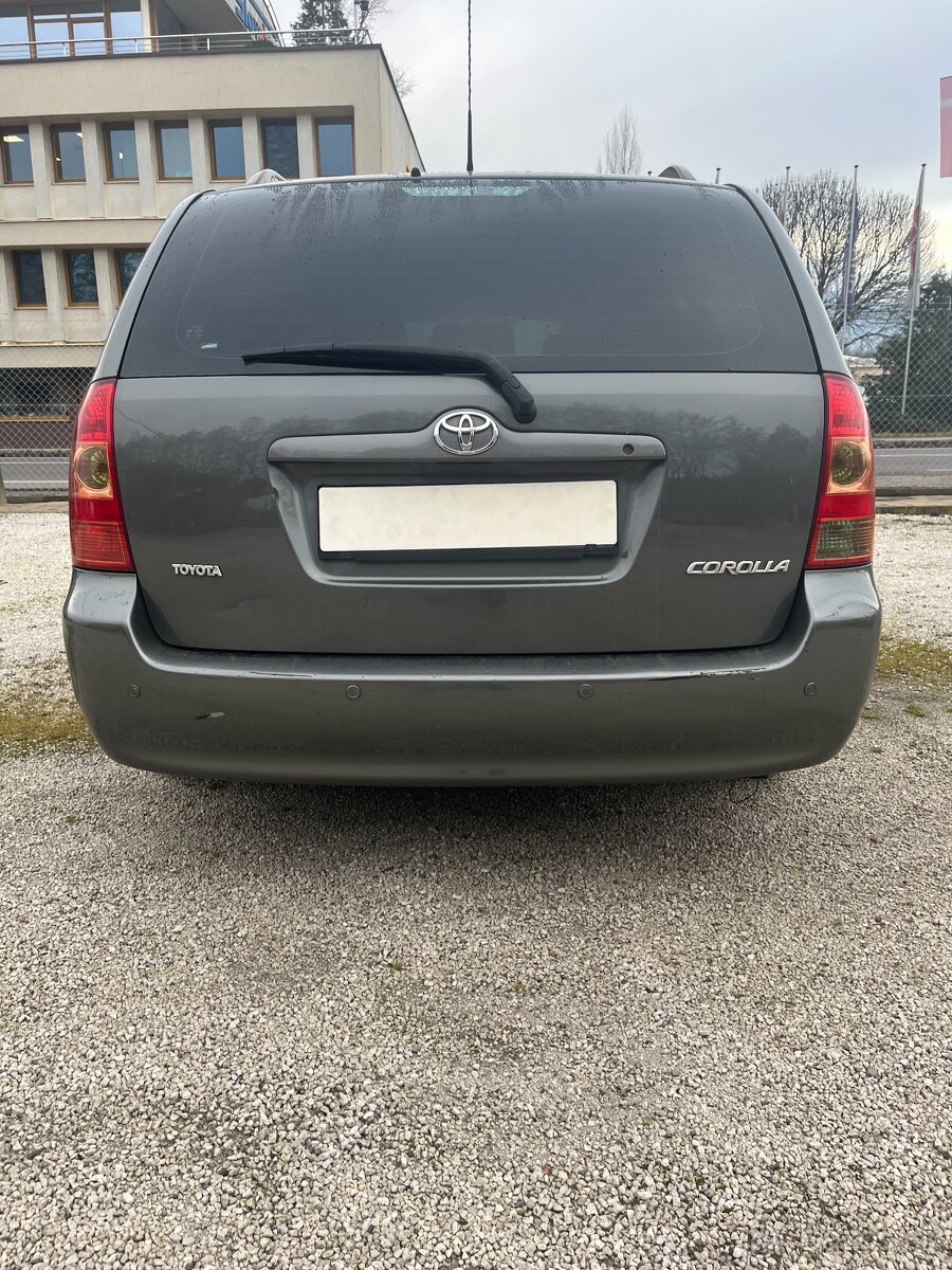 Corolla combi 1.6 T WG - 6