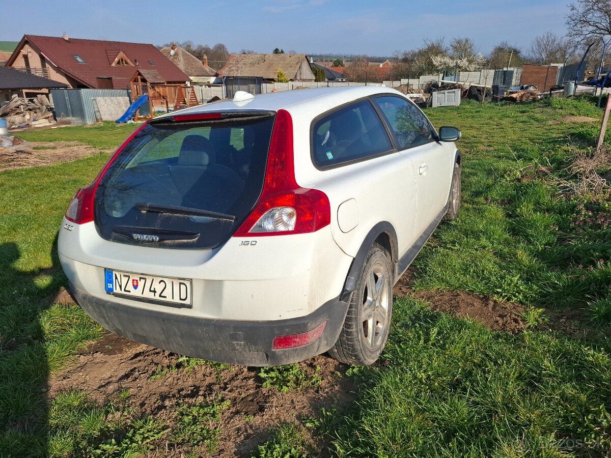 Volvo c30 1,6 d 80kw - 6