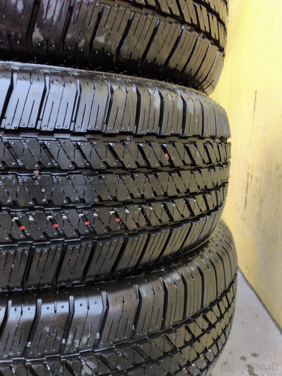 Bridgestone DUELER 265/60/18 - 6