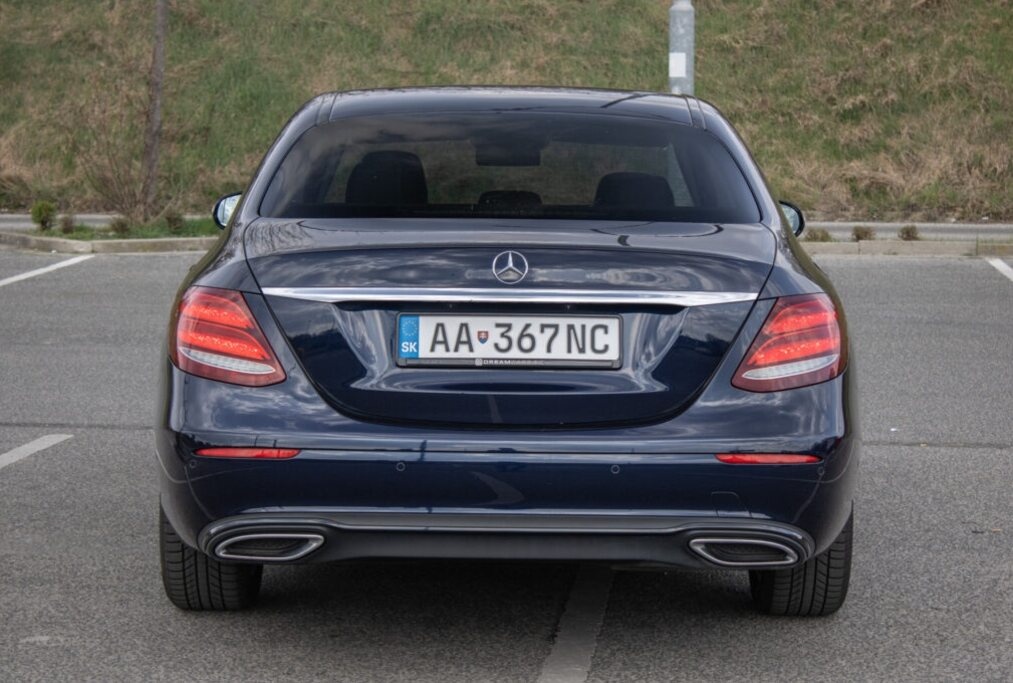 Mercedes-Benz E trieda 200, 9G-Tronic - 6