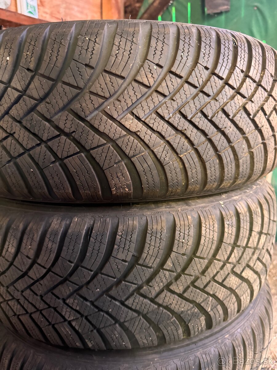 5x112 205/55 R16 zimné Hankook - 6