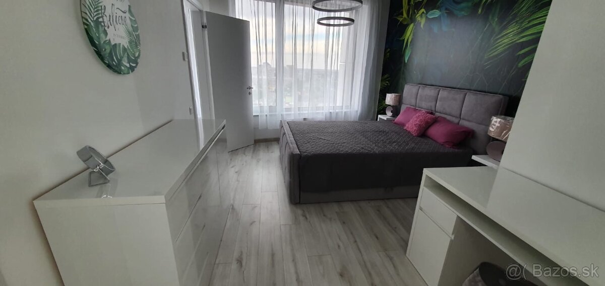 Prenájom moderného a štýlového 2-izbového bytu v Sky Parku - 6