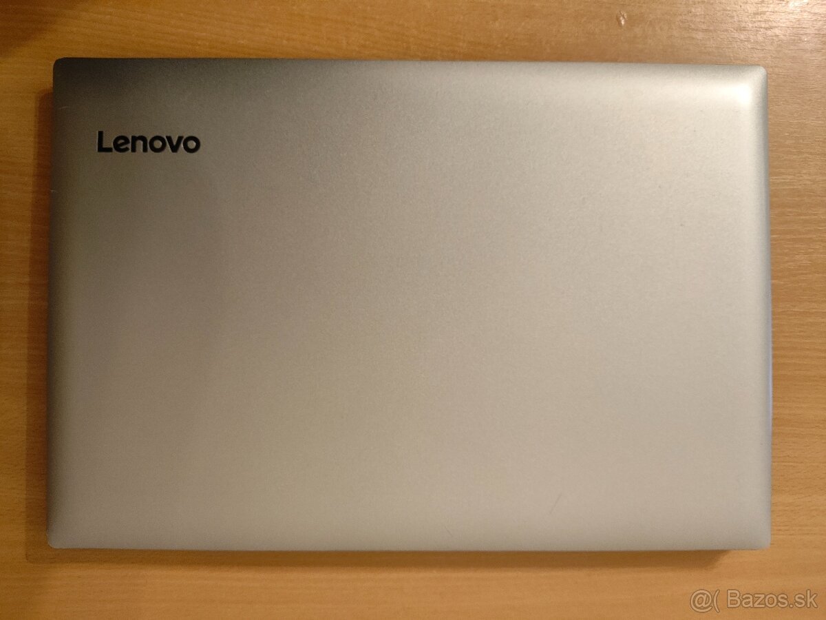 Lenovo 330-17IKB | Core i5 • 8GB RAM • SSD - 6